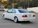 Mercedes E 240-16