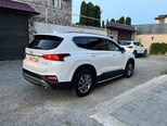 Hyundai Santa Fe-4