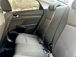 Hyundai Accent-17