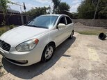 Hyundai Accent-7