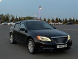 Chrysler 200-3