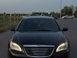 Chrysler 200-1