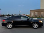 Chrysler 200-8
