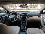 Hyundai Elantra-8