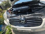 Hyundai Accent-14