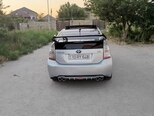 Toyota Prius-8