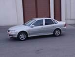 Opel Vectra-10