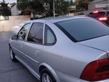 Opel Vectra-12