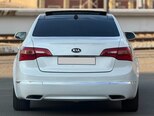 Kia Cadenza-5