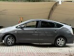 Toyota Prius-8