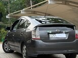 Toyota Prius-2