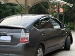 Toyota Prius-5