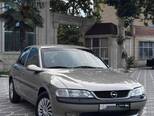 Opel Vectra-15