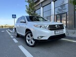 Toyota Highlander-6