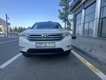 Toyota Highlander-3