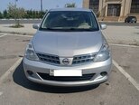 Nissan Tiida-1