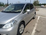 Nissan Tiida-6