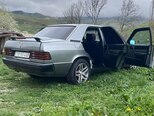 Mercedes 190-4