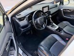 Toyota RAV4-12