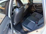 Toyota RAV4-15