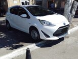 Toyota Aqua-2