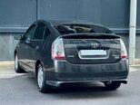 Toyota Prius-10