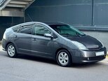 Toyota Prius-4