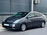 Toyota Prius-5