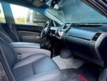 Toyota Prius-14