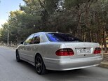 Mercedes E 270-2