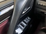 Lexus LX 450d-9