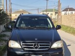 Mercedes ML 320-2