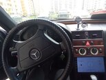 Mercedes E 200-8