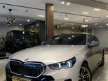 BMW 520-1