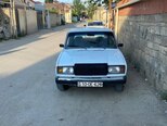 LADA (VAZ) 2107-1