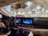 Mercedes E 200-13
