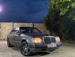 Mercedes 250 D-1