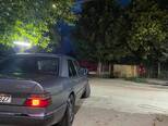 Mercedes 250 D-3