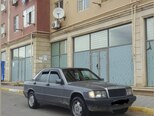 Mercedes 190-2