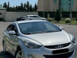 Hyundai Elantra-8
