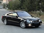 Mercedes E 240-1