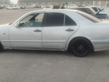 Mercedes E 220-3
