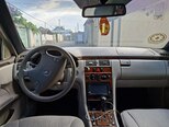 Mercedes E 220-5