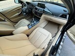 BMW 330e-11