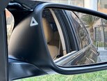 BMW 330e-16