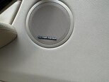 BMW 330e-18