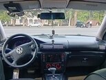 Volkswagen Passat-8