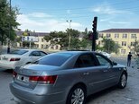 Hyundai Sonata-4