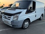 Ford Transit-8