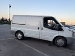 Ford Transit-14